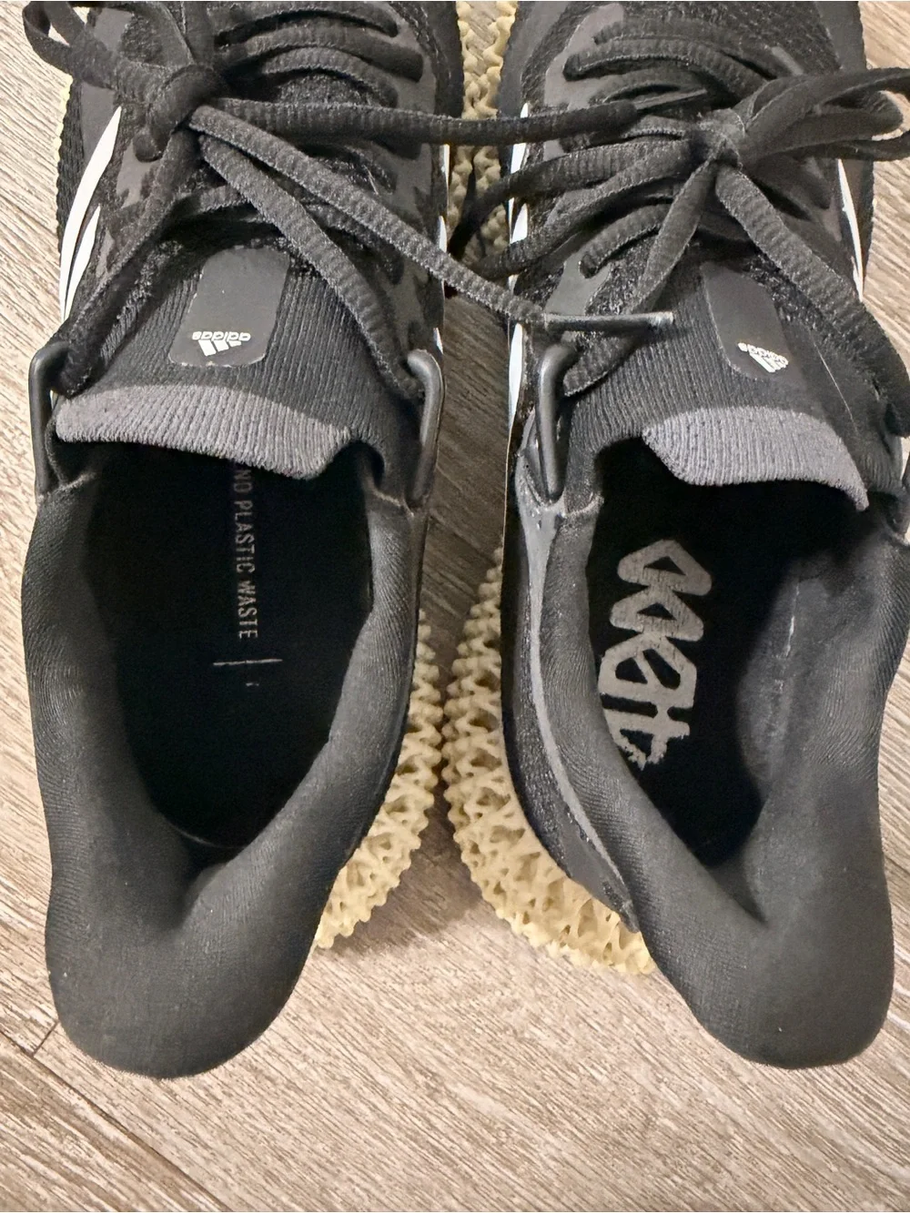 adidas Men’s 7.5/ Women’s 8.5Black Athletic Shoes with Cream 4D Lattice Midsole